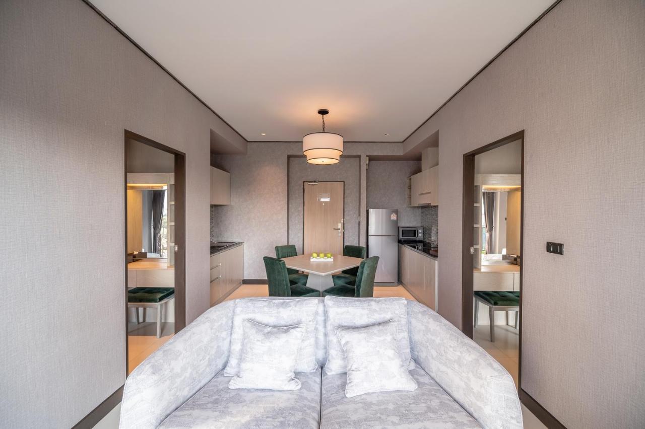 Manhattan - Sha Extra Отель 4*